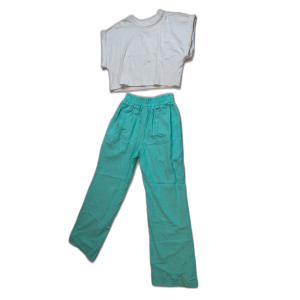 Conjunto Infantil Blanco y Rosa con Pantalones Anchos (primavera)