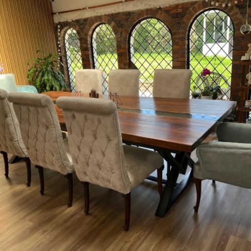 REPARACIÓN Y MANTENIMIENTO DE MUEBLES